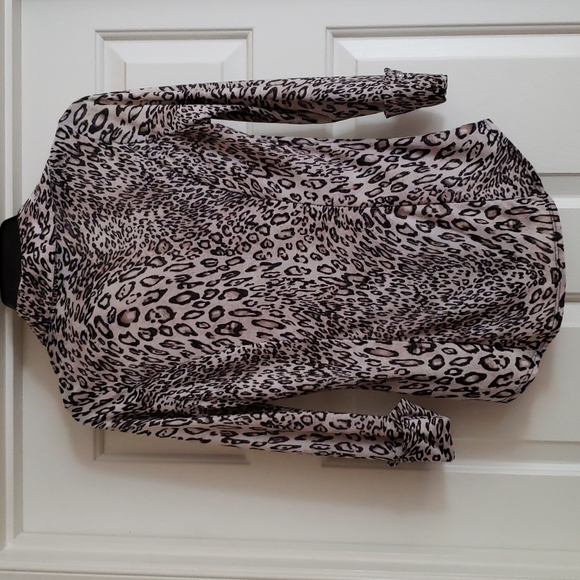 INC International Concepts Top - Picture 3 of 3